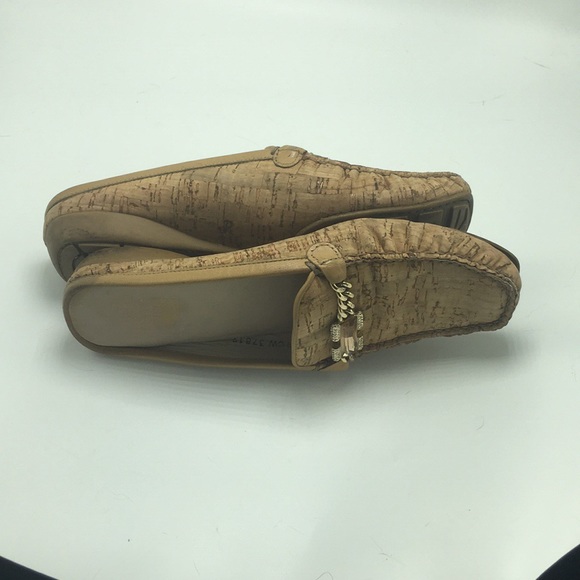 Stuart Weitzman Tan Cork Embellished Mules, Size 7 - Picture 3 of 6